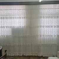 پرده‌ پذیرایی به همراه کتیبه