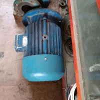 دینام 900 دور 10و7.5و 2اسب|ماشین‌آلات صنعتی|تهران, شهرک آسمان|دیوار