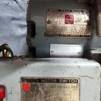 دینام چرخ خیاطی صنعتی بزرگ|چرخ خیاطی و ریسندگی|بروجرد, |دیوار