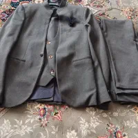 کت شلوار سایز ۴۴
