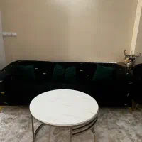 مبل راحتی ۵ نفره با میز جلو میلی وعسلی