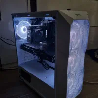 سیستم گیمینگ کامل +مانیتور ۲۴ RX5700XT کم کارکرد