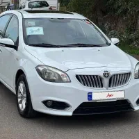 برلیانس ۳۲۰ اتومات مدل ۹۷ موتور بزرگ بیرنگ|خودرو سواری و وانت|رشت, بلوار گیلان|دیوار