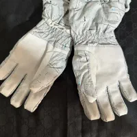 عینک اسکی و دستکش اسکی و کلاه اسکی|ورزش‌های زمستانی|تهران, نازی‌آباد|دیوار