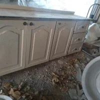 کمد اشپزخانه ، میز کامپیوتر ، گاز اشپزخانه