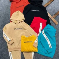 بچگانه|لباس|گلبهار, شهر جدید گلبهار|دیوار