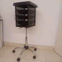 ترولی آرایشی در حد نو