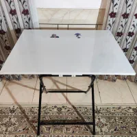 میز کامپیوتر  و تحریر