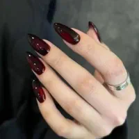 کاشت ناخن ۵۰۰ همراه با هدیه ویژه