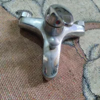شیر حمام بادوش ویک عددشیردوقلوبادوتاعلم