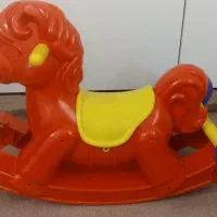 اسب الاکلنگی وچرخدار