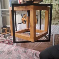 میز و لوستر برای کافه