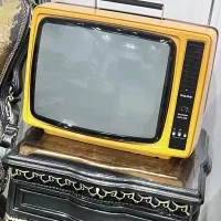 تلویزیون پارس بدون هیچ شکستگی