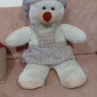 یک عدد خرس بزرگ