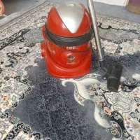 جاروبرقی سطلی قرمز