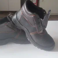 سلام یه جفت نیم بوت