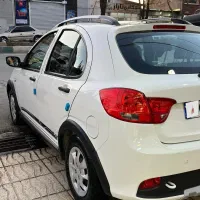 کوییک سفید مشکی rs پارس خودرویی