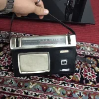 دو عدد رادیو قدیمی ژاپنی