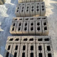 بلوک زن،میکسر بزرگ|ماشین‌آلات صنعتی|قشم, |دیوار