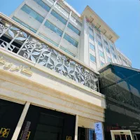دفترکار-اداری-شیک-اول-هاشمیه-ب-رج-آبان