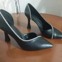 کفش مجلسی پاشنه دار