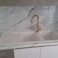 واحد ۶۳ متری لوکس