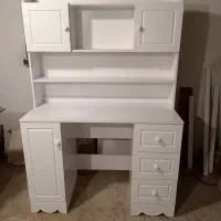 میز تحریر و میزارایشی و دراور چند کشو