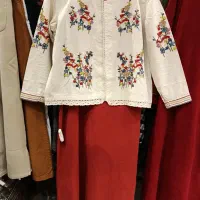 لباسهای یلدایی|لباس|شیراز, زند|دیوار