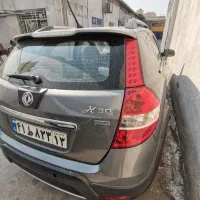 اچ سی کراس 97 تمیز|خودرو سواری و وانت|اصفهان, لیمجیر|دیوار