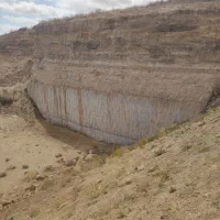 معدن پوکه (فروشی)