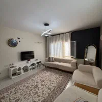 فروش واحد طبقه اول / تهاتر با خودرو / کد ۰۱۰۲۱|فروش آپارتمان|هشتگرد, شهرک پامچال|دیوار