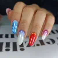 خدمات و آموزش ناخن به سبک روسی