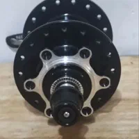 توپی جلو مدل نواتک ،6 پیچ ، تک جلو .