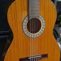 گیتار خانی|گیتار، بیس، امپلیفایر|تهران, آذری|دیوار