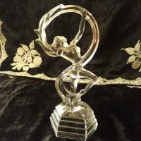 مجسمه بلوربالرین|مجسمه، تندیس، ماکت|کرج, برغان|دیوار