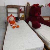 تخت یکنفر چوبی درحد نو