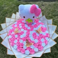 سفارش دسته گل های روبانی با عروسک
