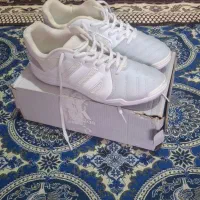 کفش فوتسال سایز۴۲