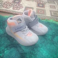 کفش سایز 32 و فرم کلاس دوم
