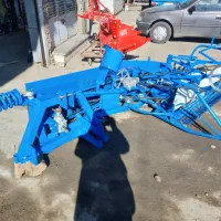 دروگر پشت تراکتوری