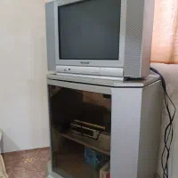 تلویزیون panasonic به همراه میز تلویزیون|تلویزیون و پروژکتور|نوشهر, |دیوار