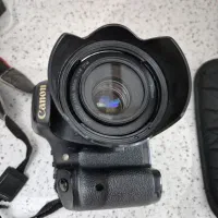 دوربین عکاسی حرفه ای