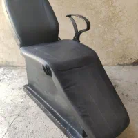 صندلی اصلاح در حد نو و کله مانکن باموهای بلند|آرایشگاه و سالنهای زیبایی|ارومیه, |دیوار