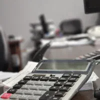 حسابدار با تجربه آشنایی با نرم افزار هلو