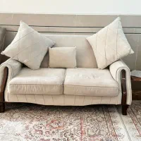 مبل 8نفره تمیزوشیک همراه عسلی و میزوسط