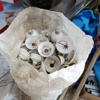 یک گونی سرپیچ لامپ