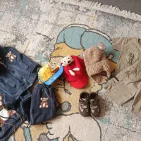 لباس و وسایل بچگونه