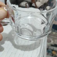 با سلام دو دست استکان فرانسوی اصل دارم بدونه کارتو