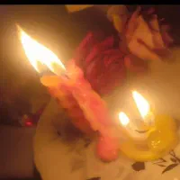 حوائج با شمع روشن