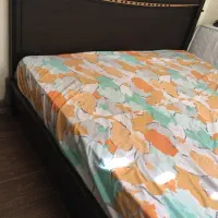 تخت دو نفره به ابعاد ۲۰۵*۱۶۵- بدون تشک و کفی